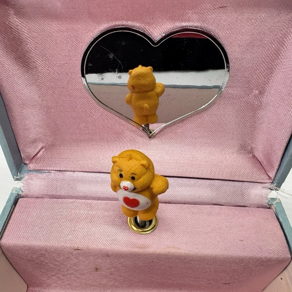 Vintage 1980s Care Bears Musical Jewelry Box Rainbow Heart Mirror RARE HTF WORKS